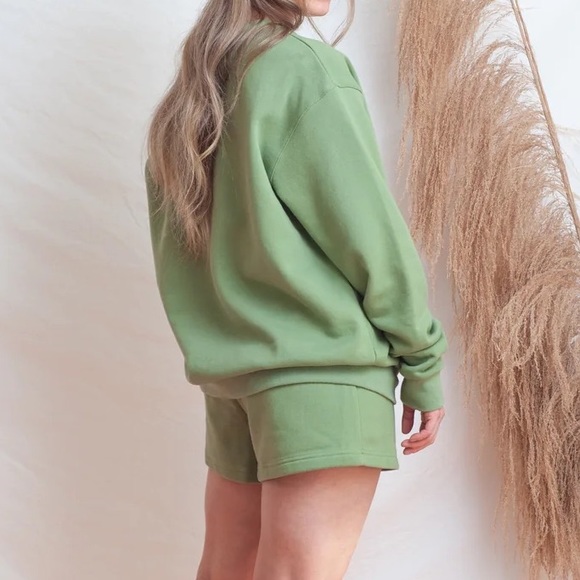 Zulu & Zephyr Signature Fleece Shorts - Picture 2 of 9